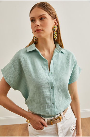 Women's Green Bat Basic Muslin Shirt