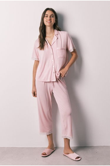 Pink viscose and lace capri pyjamas