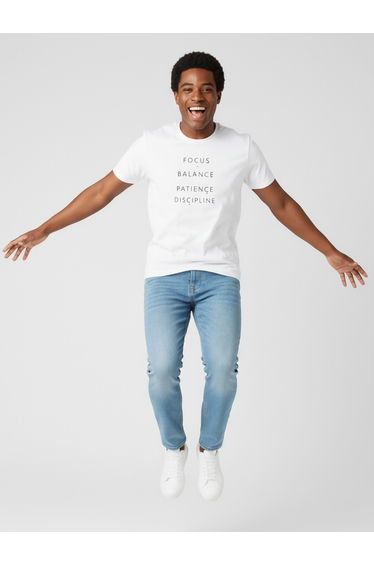 Men White Crew Neck Graphic Print T-Shirt