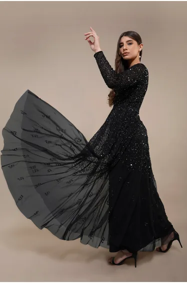 Shop Elegant Women's Wedding Guest Dresses | Stunning Gowns & Attire Online  in Qatar - Page 10