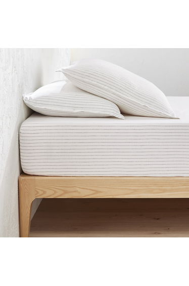 Linot Striped Washed Linen 35cm Flap Fitted Sheet