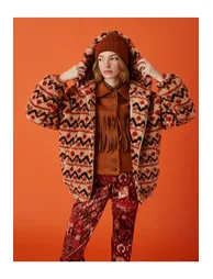 Aslıhan Malbora X - Plush Jacket with a Hooded Pocket. - 1