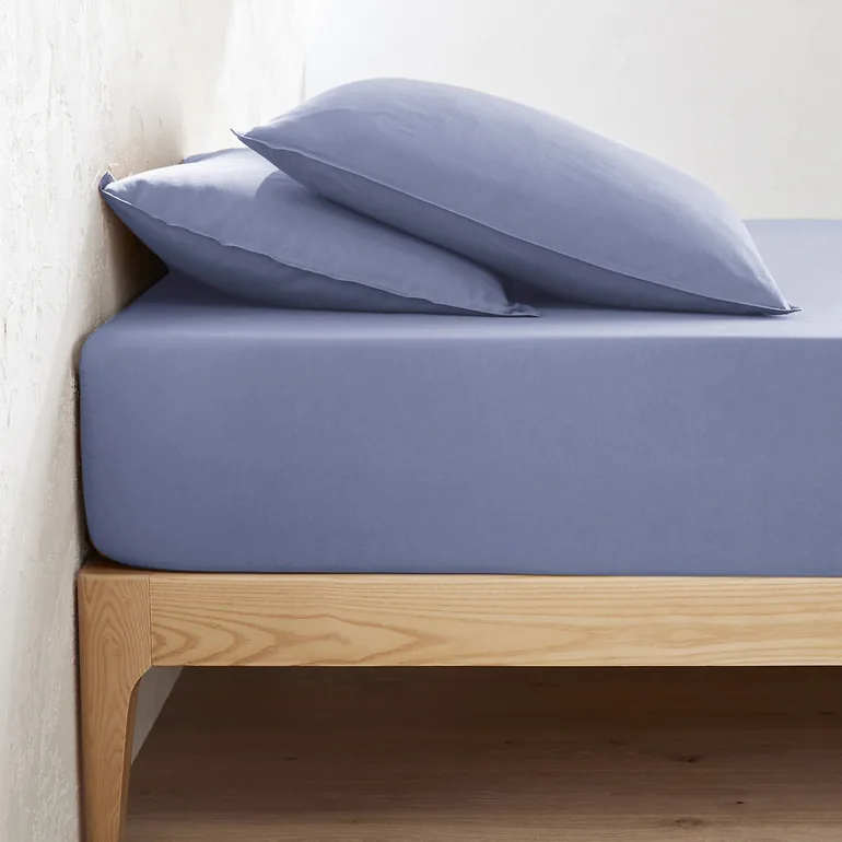 شرشف سرير قطن مغسول سادة بحواف مطاطية ارتفاع 30 سم  - 1