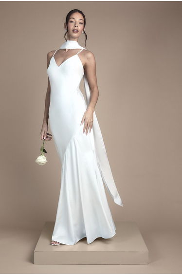 Strappy V Neck Maxi Wedding Dress With Scarf