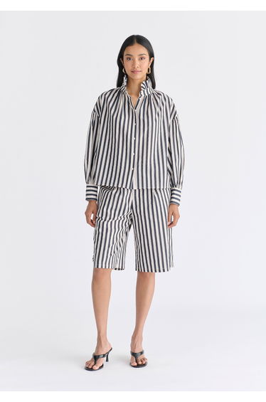 Striped Puff Sleeve Shirt with Ruffled Collar