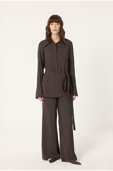 SHIRT AND TROUSER SET WITH BELT DESIGN