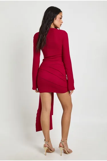فستان قصير بربطة بتصميم لف - أحمر