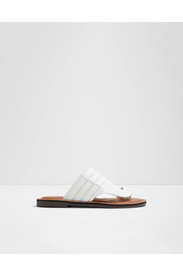 Haorin / Flat Sandals