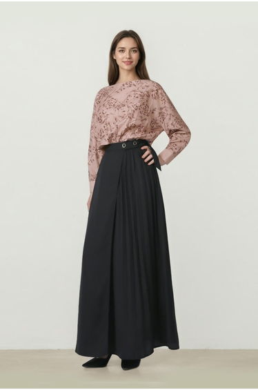 Black Pleated Crepe Maxi Skirt