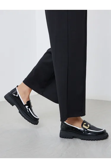 حذاء لوفر جلد لميع - أسود