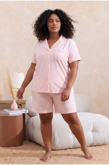 Powder Embroidery Detailed Shirt Collar Plus Size Pajama Set