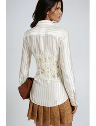 قميص بطبعة مخططة بأكمام طويلة - 3