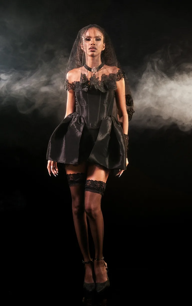 Shop Black Sexy Lace Bridal Halloween Costume Online in Jordan