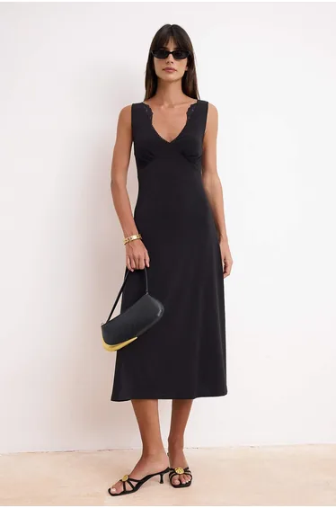 Black A-Line/A Bell Form V-Neck Sleeveless Lace Detailed Midi Satin Knitted Dress