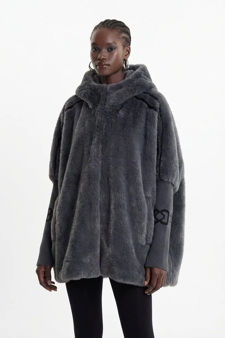 Ekkebert Faux Fur Hooded Jacket In Charcoal Gray