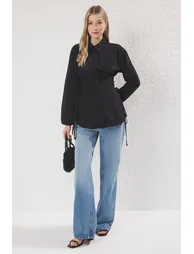 قميص بتداخل دانتيل لون أسود - 1