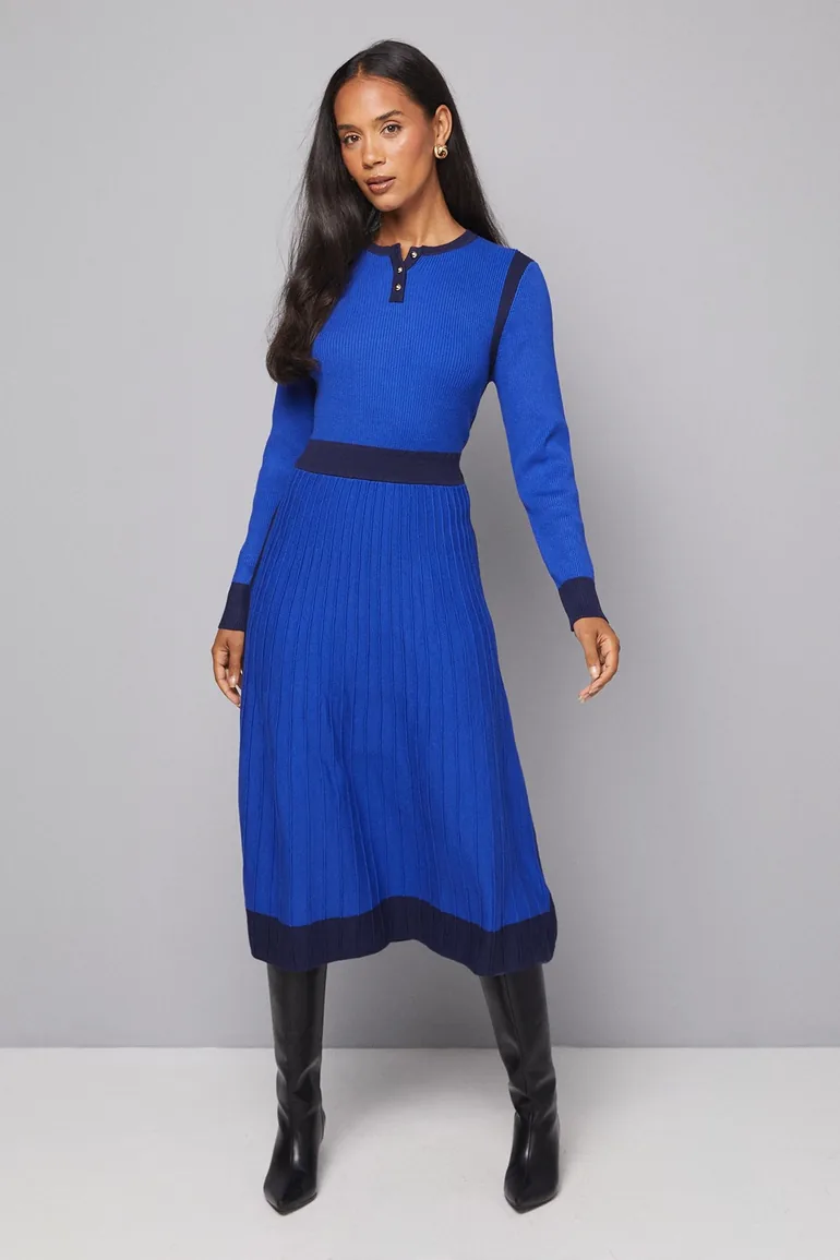 Fit and Flare Button Neck Knitted Dress