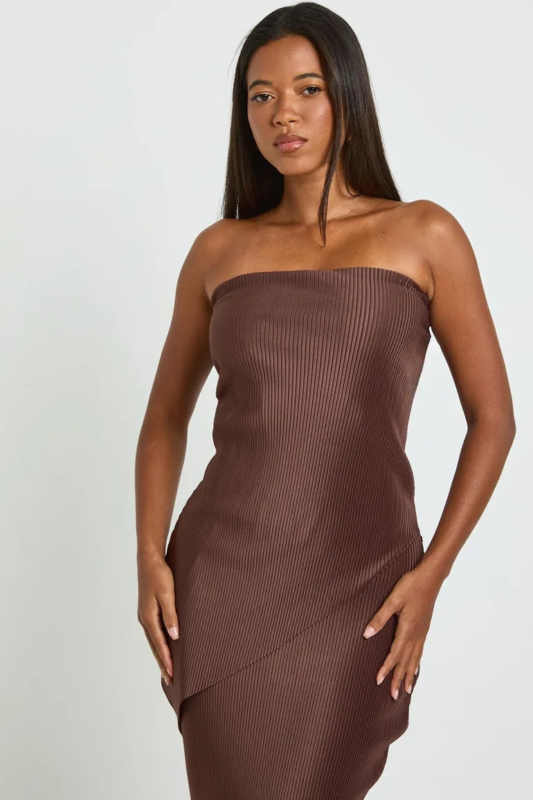 chinese dress ladies Vivian Satin Contrast Color Sweetheart Bandeau Neck Pocket Layered Ma   roschic