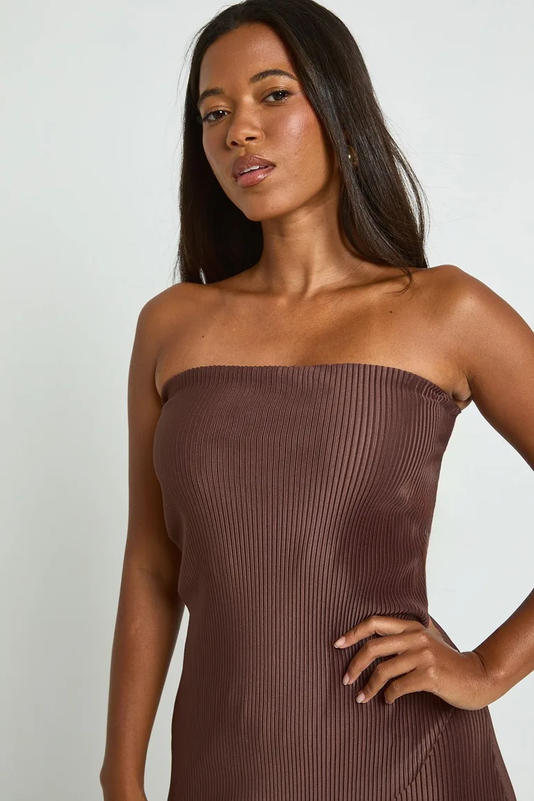 chinese dress ladies Owl's-Yard Women Tube Top Maxi Dress Off Shoulder Ruched Backless  Sleeveless Strapless Dresses Bodycon Bandeau Sundress (A-04, S) at Amazon  Women's Clothing store