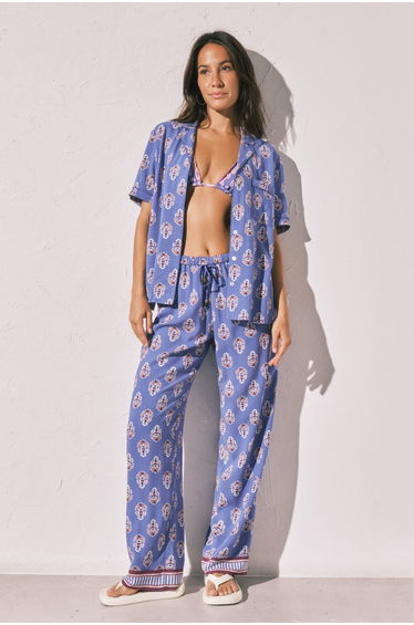 Long printed shirt-style pajamas