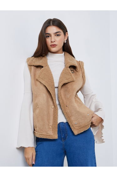 Beige Sleeveless Faux Fur Lining Gilet