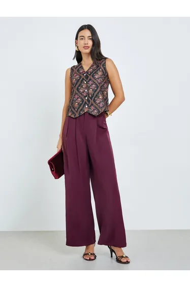 Black Floral Print Sleeveless Waistcoat