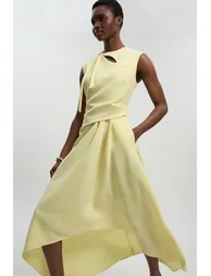 فستان بياقة بثنيات - 1