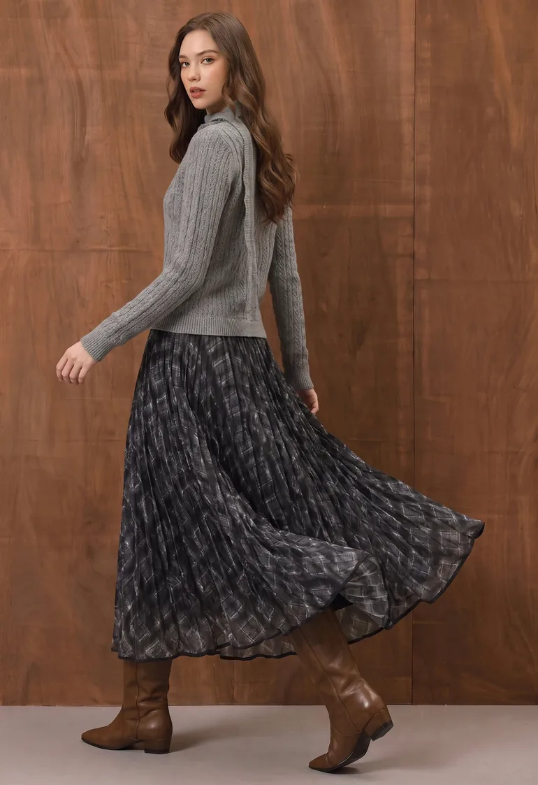 Retro Plaid Crinkle Gathered Mesh Maxi Skirt in Grey for Coffee Date & Art Gallery Visit - 9