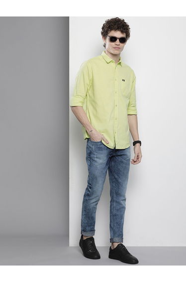 Men Green Solid Spread Collar Shirt