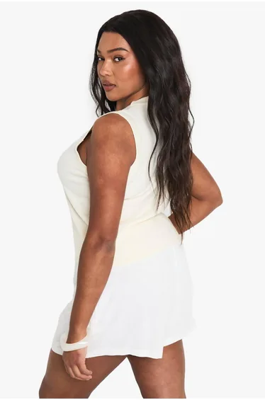 صدرية بأزرار لون كريمي - للمقاسات الكبيرة