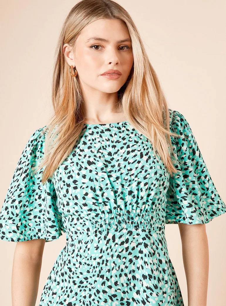 Green Animal Flutter Sleeve Shirred Waist Midi Dress - 3
