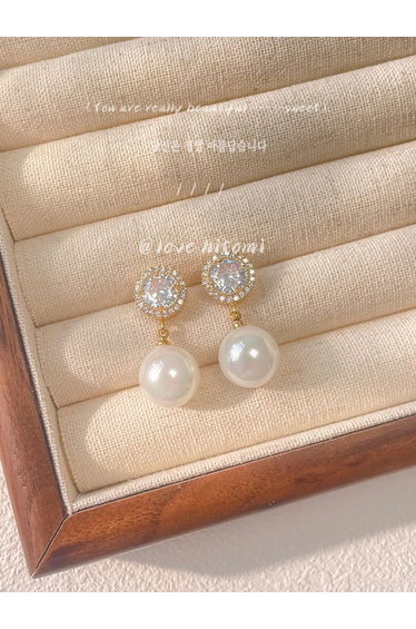 Gold Accent Faux Pearl Embellished Earrings