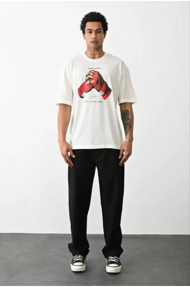 JANES Oversized Printed Crew Neck T-Shirt