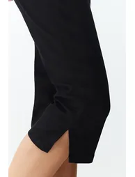 Black High Waist Slim Fit Capri Jean - 3