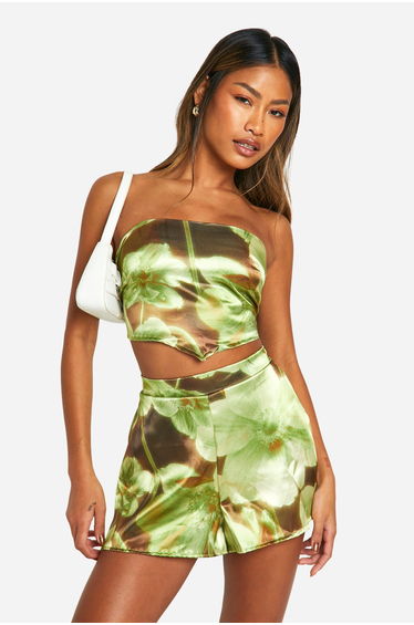 Blurred Floral Print Tie Handkerchief Top - soft green