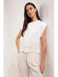 Ecru Embroidered Regular/Normal Fit Knitted T-Shirt - 1
