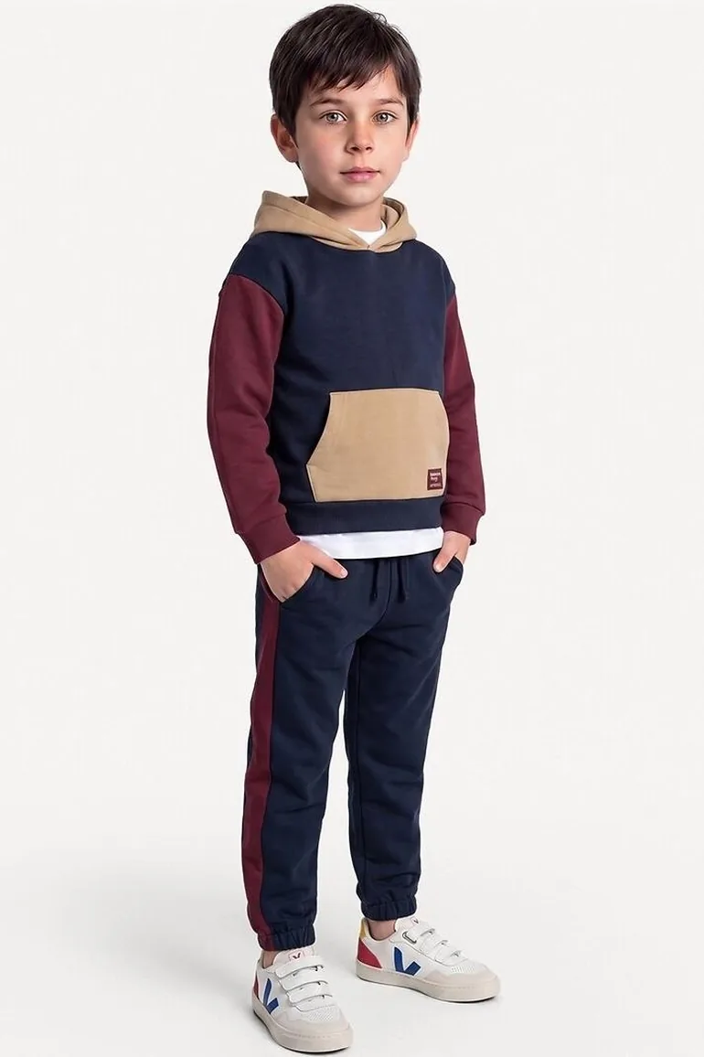 Fleece Hoodie/Joggers Outfit
