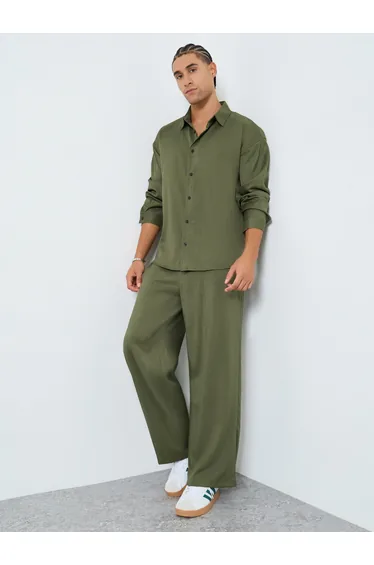 Men Green Solid Button Front Shirt and Pants Co-Ords