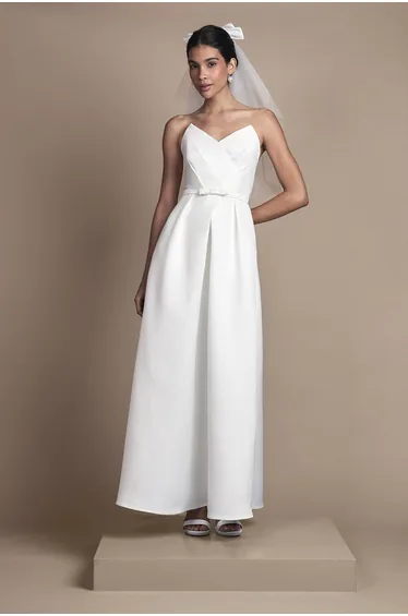 Strapless Sweetheart Full Skirted Wedding Dress