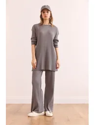 Two-Piece Set - Gray - Relaxed fit - 1