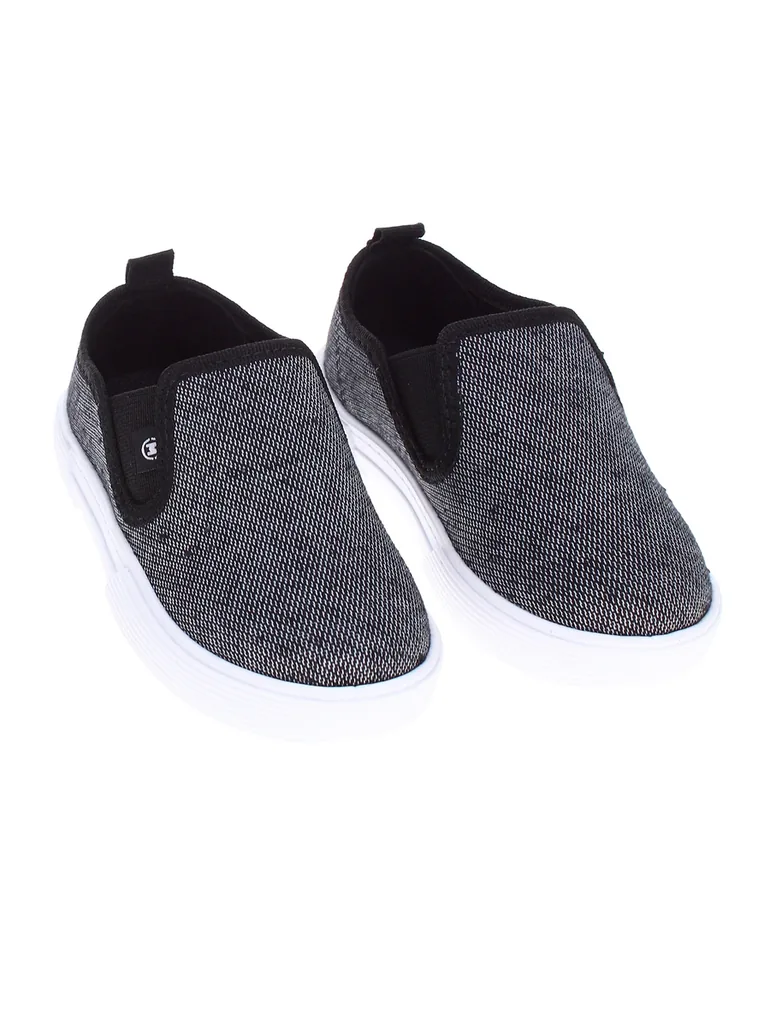 Textured Slip-On Flat Shoes - 3