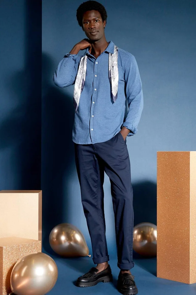 Slim-fit chinos blue