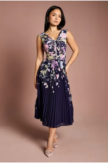 Petite Placement Print Pleated V Neck Midi Dress