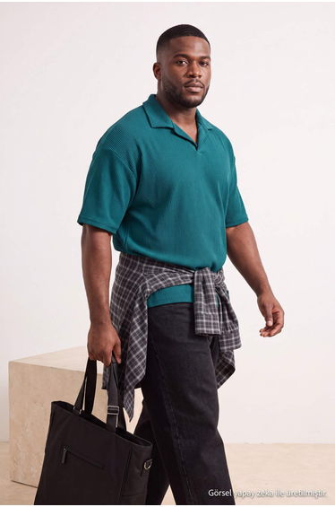 Premium Big Size Green Oversized Textured Ottoman Polo Neck T-Shirt product thumbnail 2