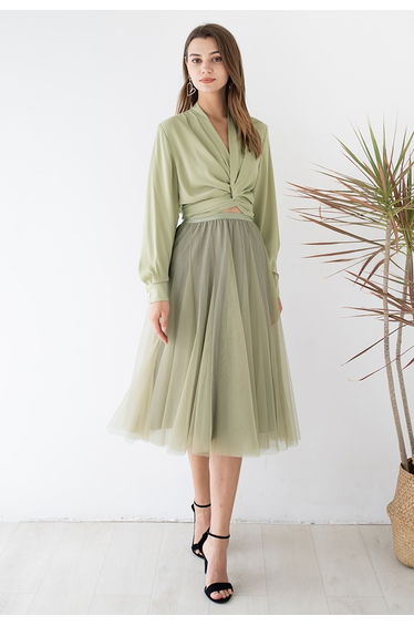 Rambling Crystal Decor Tulle Skirt in Pistachio
