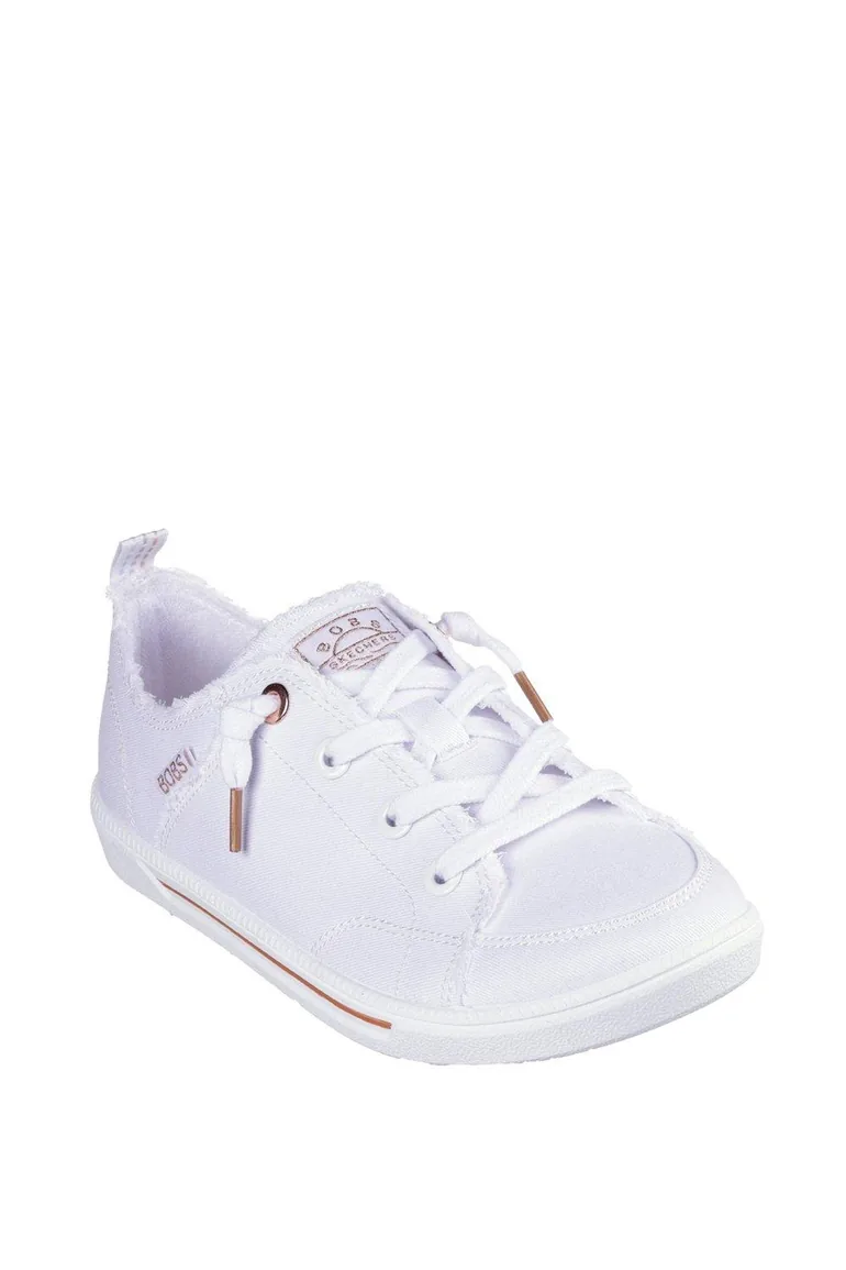 حذاء رياضي سكيتشرز باللون الأبيض - 3