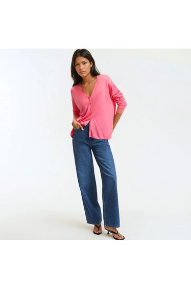 Fine Knit Buttoned Cardigan with V-Neck