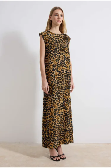 Black Unlined Animal Woven Jacquard Hijab Dress