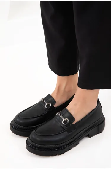 Black Women's Casual Shoes
