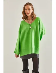 Women's V-neck Sweater - 6